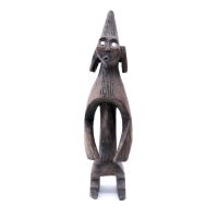 "Figura Fetiche", Mumuye, Nigéria, século XX, madeira, 11x49x11cm