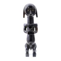 "Figura Byeri", Fang, Gabão, século XX, madeira, metal, 14x52x14cm