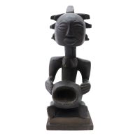 "Figura Feminina", Luba, R.D. Congo, século XX, madeira, 16x44x19cm