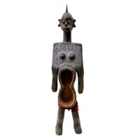 "Figura", Koro, Nigéria, século XX, madeira, tecido, 16x62x12cm
