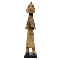 Figura Aklama, Adangbe, Gana, Séc. XX, madeira, pigmentos, 4x20x2cm – REF CCAK19-116 [INDISPONÍVEL / UNAVAILABLE]
