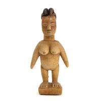 Figura Gemelar Hohovi Feminina, Fon, Benim, Séc. XX, madeira pintada, 8x18x5cm – REF CC21-014