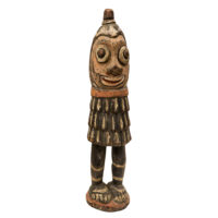 Figura Duk-Duk, Tolai, Rabaul - Papua Nova Guiné, Séc. XX, madeira, pigmentos, 12x51x12cm – Ref CCT22-079