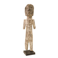 Figura Aklama, Adan, Gana, Séc. XX, madeira, pigmentos, 7x26x4cm – Ref CCAK22-009