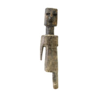 Figura Aklama, Adangbe, Gana, Séc. XX, madeira, pigmentos, 5x22x4cm – REF CCAK20-012