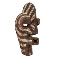 Máscara Kifwebe, Songye, R.D. Congo, Séc. XX, madeira, pigmentos, 20x50x20cm – Ref CCT23-124