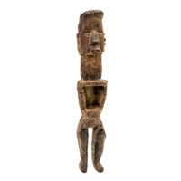 Figura fetiche, Teke, R.D. Congo, 1960-70, madeira, 6x31x6cm – Ref CCT23-137