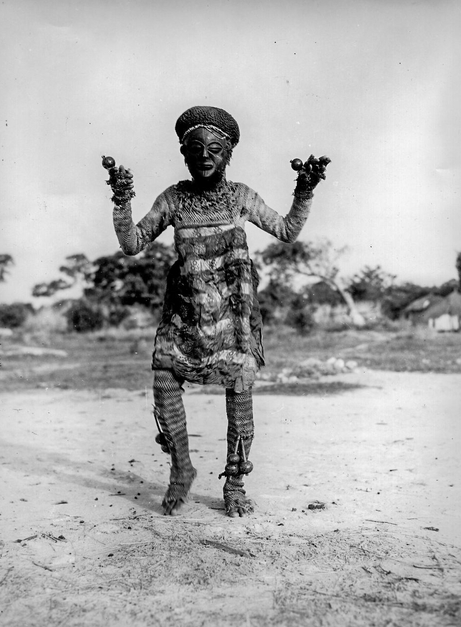 Chokwe7 Photographer Lamote, Carlo.Title untitled (Danseur Tshokwe).Date 1954.Country Democratic Republic of the Congo.