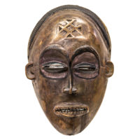 Máscara Mwana Pwo, Chokwe, R.D. Congo / Angola, Séc. XX, madeira, pigmentos, 16x24x9cm – REF CC20-162