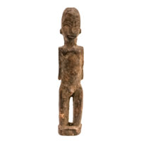 Figura Bateba Phuwe, Lobi, Burkina Faso, Séc. XX, madeira, 3x16x3cm – Ref CCT23-171