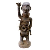 "Figura Fetiche Nkisi Nkondi", Kongo, R.D. Congo, século XX, madeira, corda, pregos, 21x71x35cm