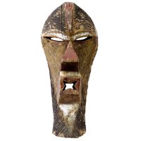 Songye, "Máscara Kifwebe", R.D. Congo, século XX, madeira, pigmentos, 22x48x16cm