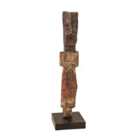 Figura Aklama, Adan (Adangbe), Togo/Gana, Séc. XX, madeira, pigmentos, 3x18x2cm – Ref CCAK22-008