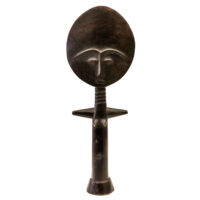 Figura de Fertilidade Akuaba, Ashanti, Gana, Séc. XX, madeira, 13x35x5cm – Ref CCT24-044