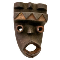 Máscara Ritual, Grebo, Libéria, Séc. XX, madeira, pigmentos, 19x30x15cm – Ref CCT24-066