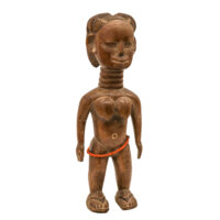 Figura Gemelar Venavi feminina, Ewe, Gana/Togo, Séc. XX, madeira, tintas, missangas, 10x28x7cm – Ref CCT25-011