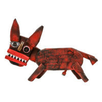 Bixo Mito Lójico, Idalécio, 2019, Águeda, madeira, tintas, objectos diversos, 51x34x7cm – Ref CCID25E-007