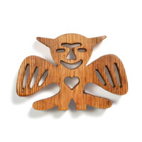 Travesso nº013, André da Loba, 2025, Porto, madeira, 18x12x3cm – Ref CCAL25-013 [COLECÇÃO CRUZES CANHOTO]